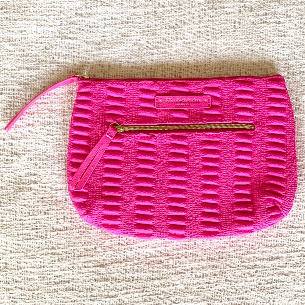 Elizabeth Arden | Medium Sized Textured Clutch Makeup Bag in Hot Pink